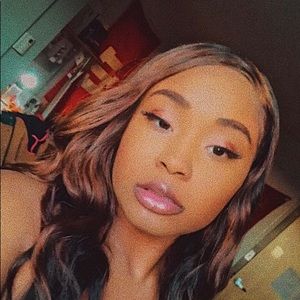 Meet your Posher, Sydney